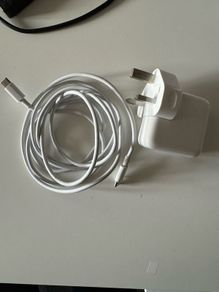 Original Apple 30W Type C Charger and 2M Cable