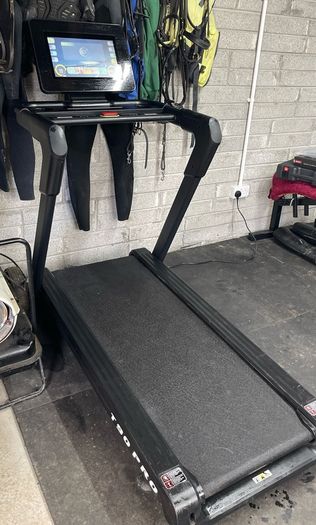 T90 Touchscreen Treadmill