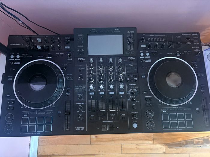 Xdj Xz + Zomo Flight Case