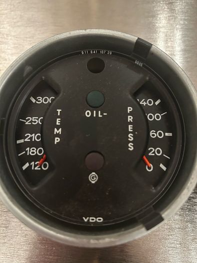 Porsche 911 Gauges 911 SC Carrera