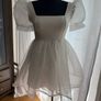 Pin up girl - short, airy, flared dress with puff sleeves Image 3