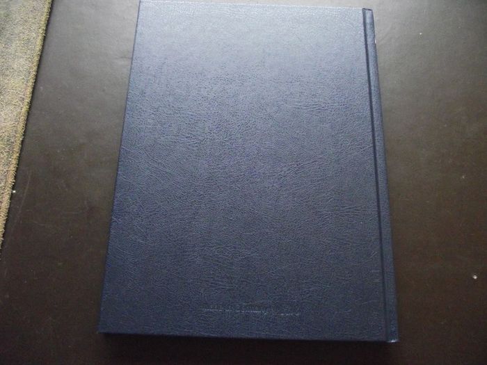 A New Stock Book With Collection Of Mint Irish Stamps N3