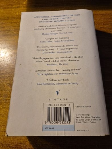 Inventing Ireland. The Literature of The Modern Nation. Declan Kiberd.