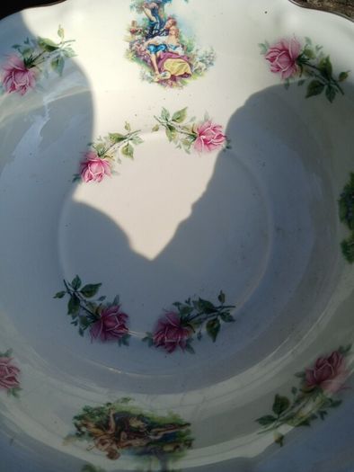 Staffordshire jug and basin