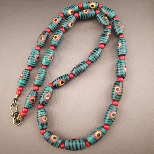 Antique Gabri Eyes Feather Desgin & Venetian Whiteheart Glass Beads Necklace