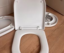 Toilet Seats - Brand New (X3)