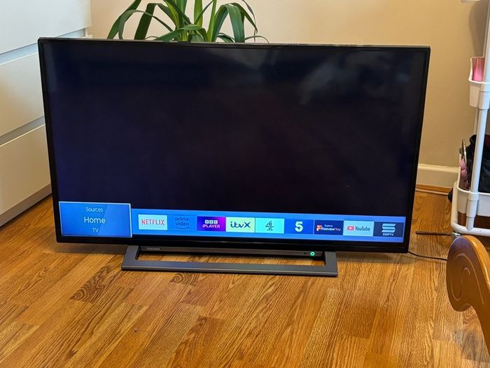 Toshiba 40" TV