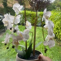 Artificial flower