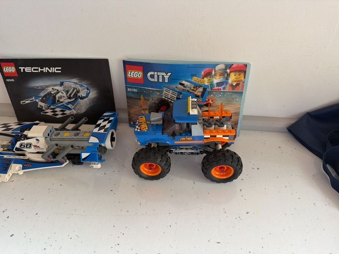lego 60180 and 42045 with manuals