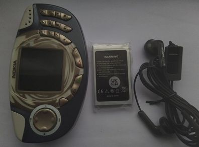 Vintage Nokia Gaming Phone Swap