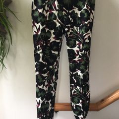 Jigsaw skinny , ankle length trousers, a new UK10
