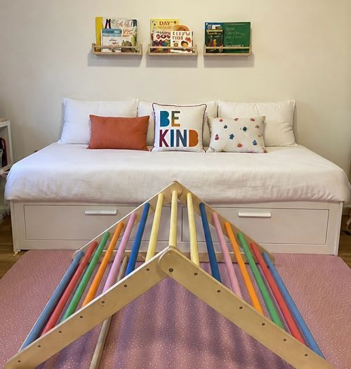 IKEA brimmes day bed