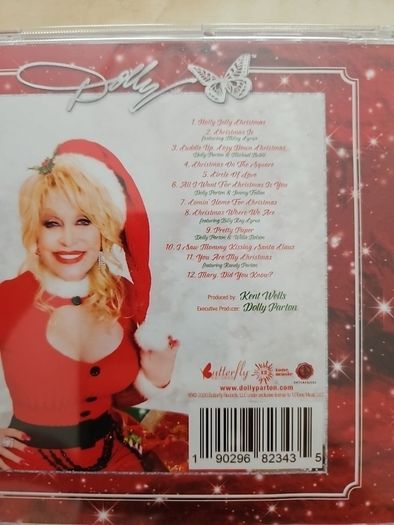Dolly Parton CD - A Holly Dolly Christmas