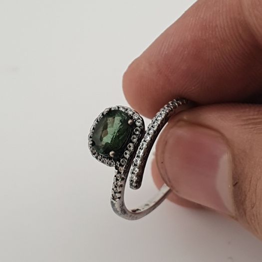 Vintage 925 Sterling Silver Green Tourmaline Ring Natural Gemstone Elegant Handmade Jewelry