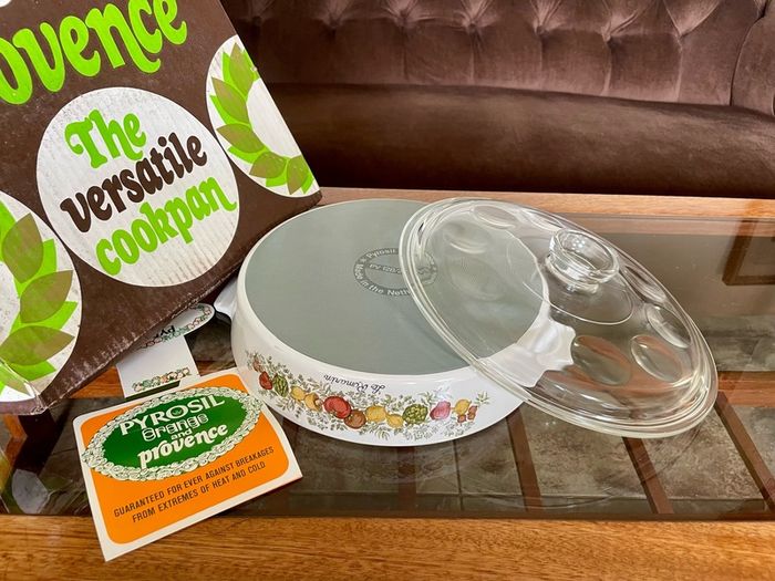 New Vintage Pyrosil Casserole Dish Spice of Life La Romarin 1970s with Lid and Original Box Unused