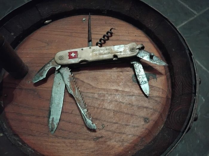 collectable knife