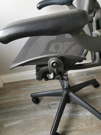 Herman Miller Aeron Fully Loaded Size B
