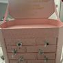 Charlotte Tilbury Image 2