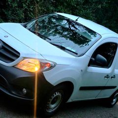 Mercedes Van
