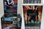 Cassandra Clare Shadowhunter city of bones story Books