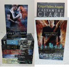 Cassandra Clare Shadowhunter city of bones story Books