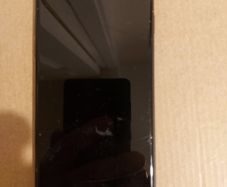Apple Iphone 8, 64GB, Model A1905, Black, not powering on, for parts or repair, excellent cosmetic condition