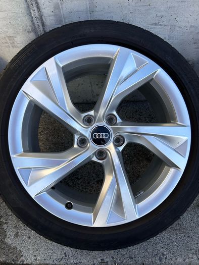 Genuine Audi A4/S4 18" Alloy Wheels - Like New, Pirelli