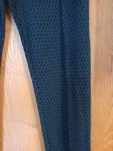 Savida Petrol Jacquard  Leggins.   S. 14.  B.N.W.T.