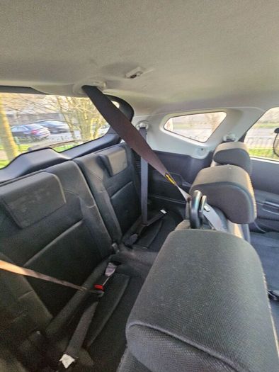 Nissan Qashqai+2 2012