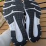 ASICS runners Image 4