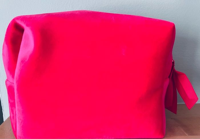 New Clarins Red Velvet Make Up and Toiletry Bag