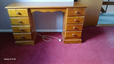 pine bedroom beureux