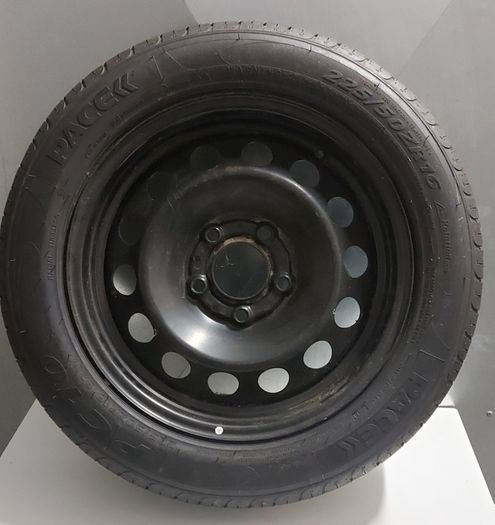 Pace 206/65R/15c tyre and steel wheel