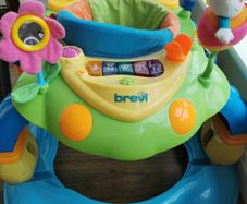 baby walker