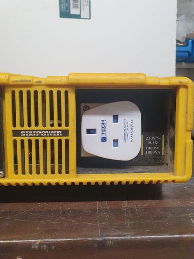 Power inverter