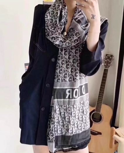 Silk blend scarf