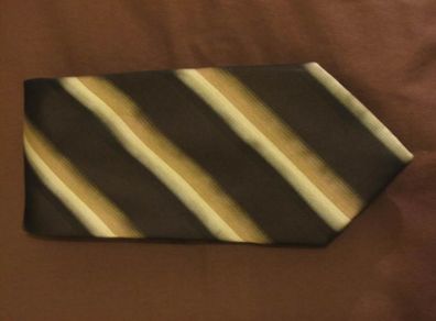 Tie 15
