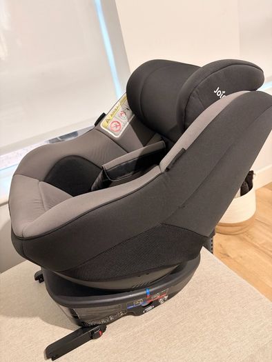 Joie 360 spin Car seat