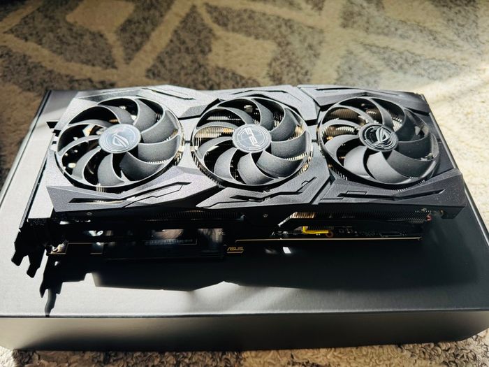 Asus ROG Strix GeForce RTX 2070 Super