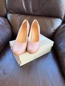 Brand New womens shoes - Clarks uk5