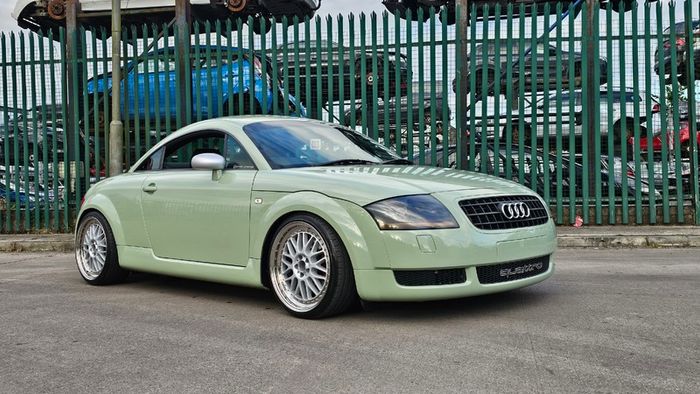 Super Gloss Car Wrap - Many Colours - PET Liner - Buy Per Meter