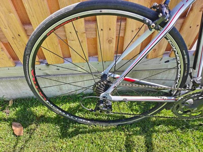 KTM Strada 2000 Road Bike + Campagnolo Neutron Ultra Wheels