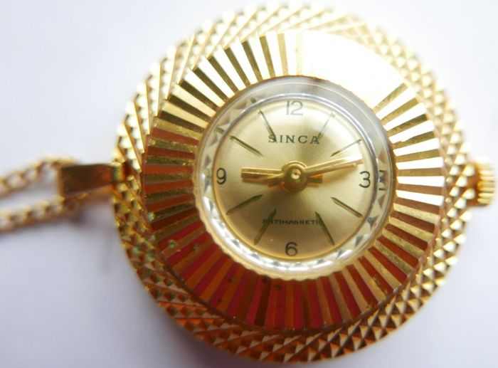 Vintage gold-plated Simca Antimagnetic Pendant Mechanical Watch W/necklace.(works well)