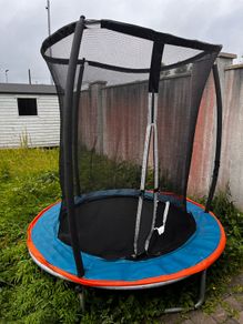 Trampoline