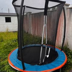 Trampoline