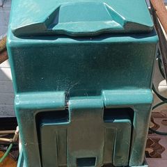 3 bag coal bunker with stand