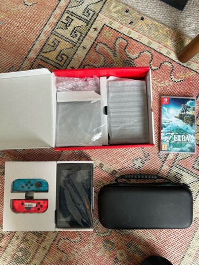 Nintendo Switch FC25 & Travel Case