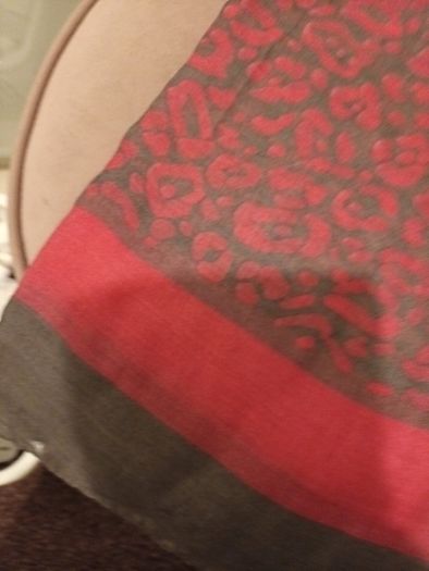 Pink /grey ladies scarf