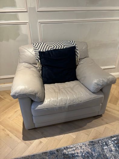Leather Sofa/ Arm Chair/ Footstool