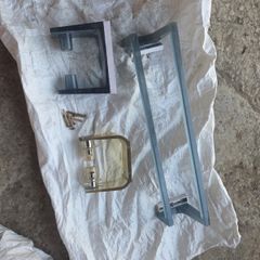 vintage bathroom accessories